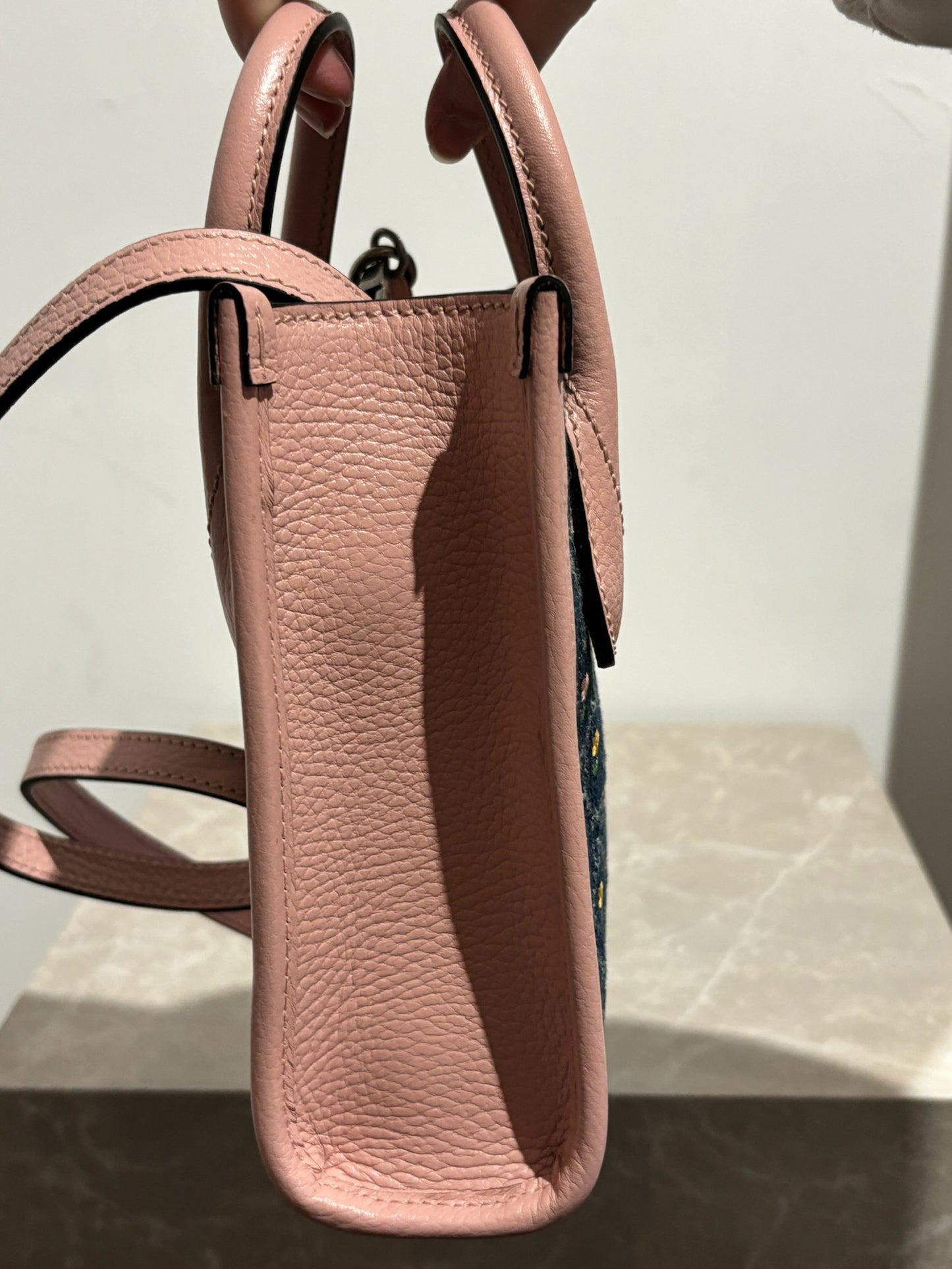 Sac Gucci mini cabas GG Neuf