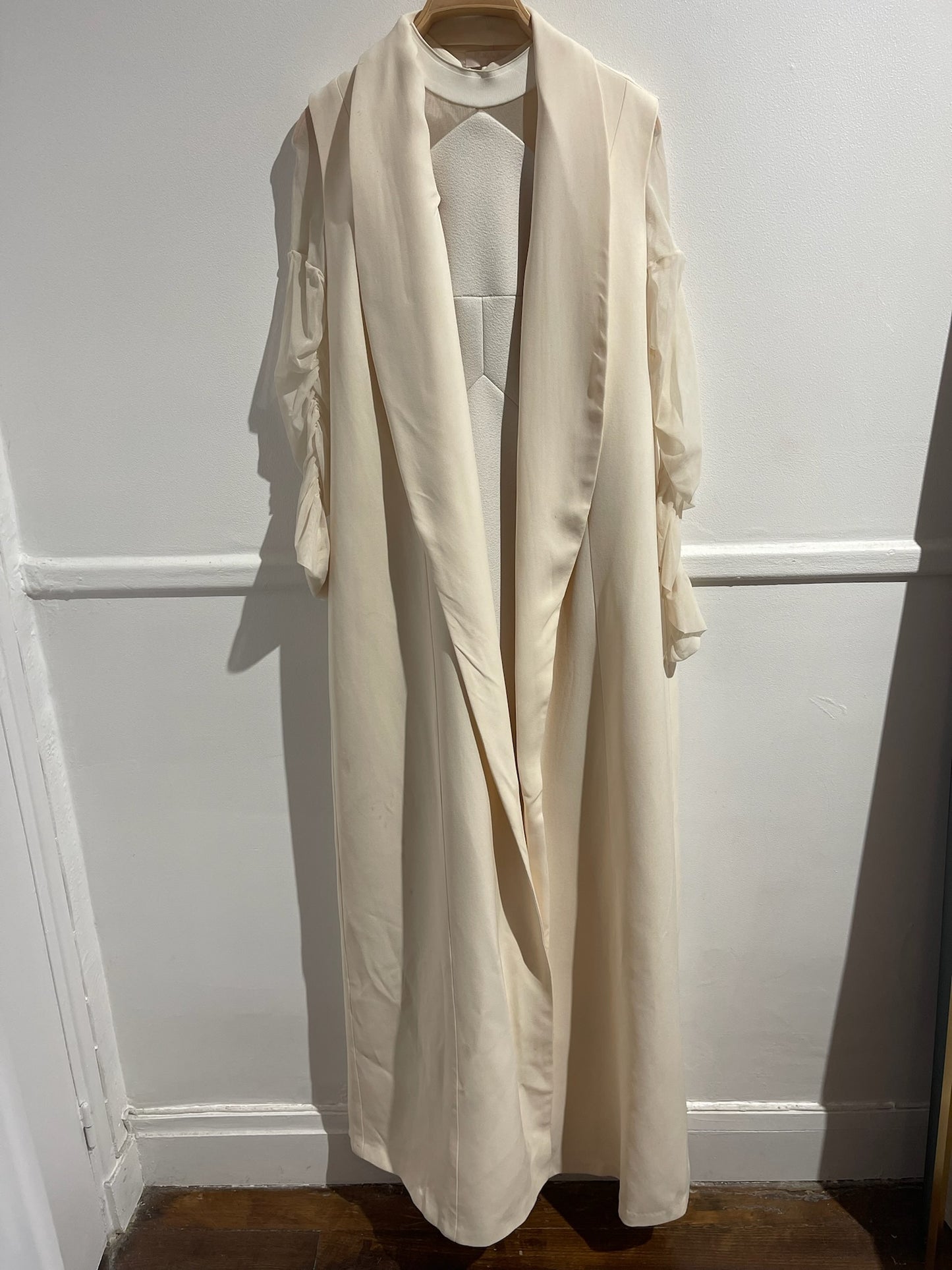 Robe Balenciaga blanche T.36