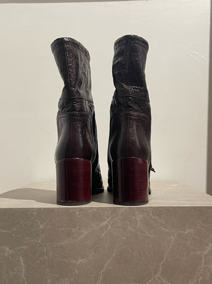 Bottines Chanel bordeaux T.36