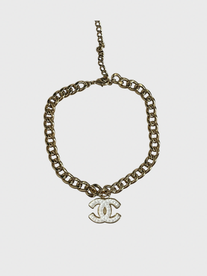 Collier Chanel CC