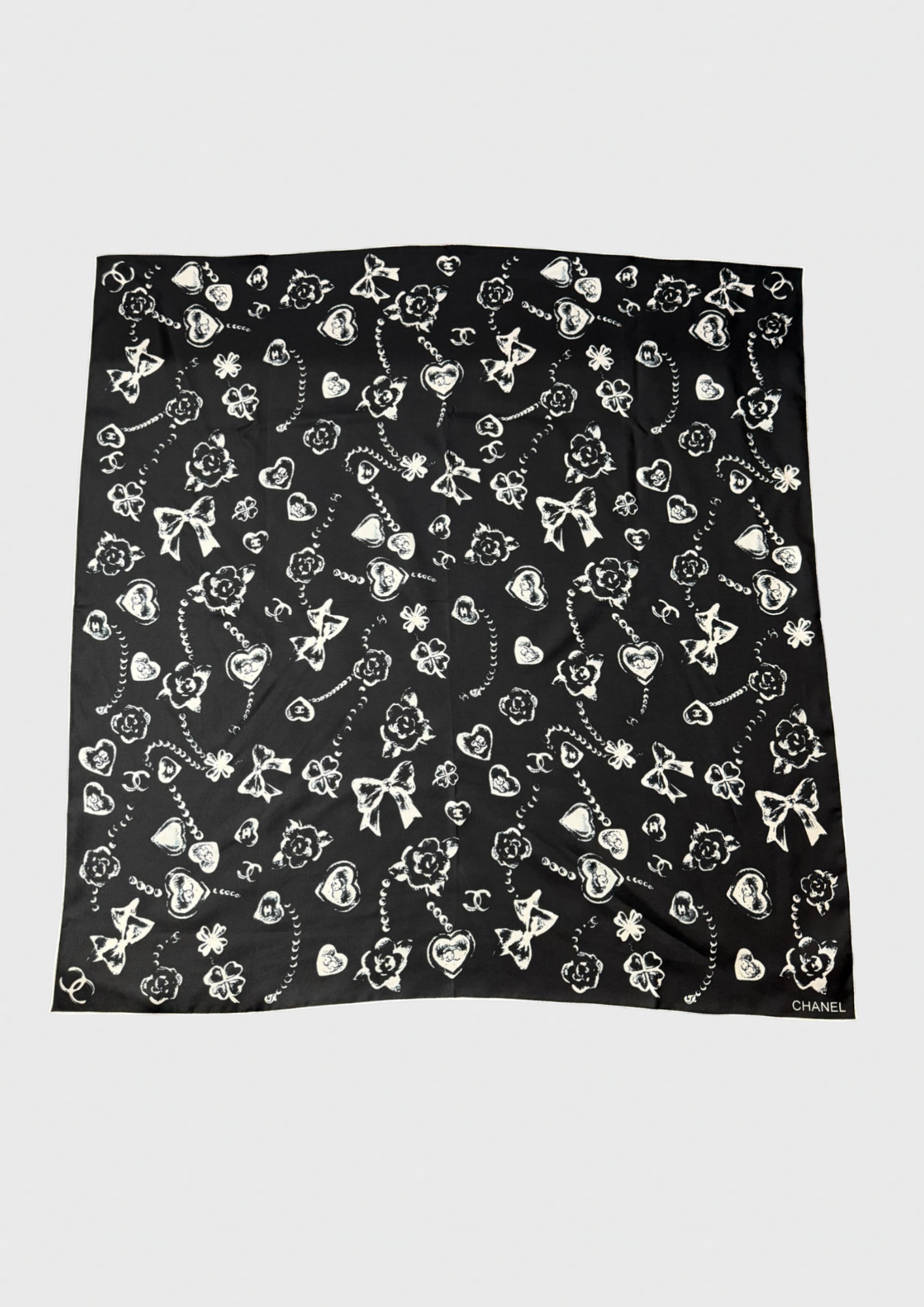 Foulard Chanel noir
