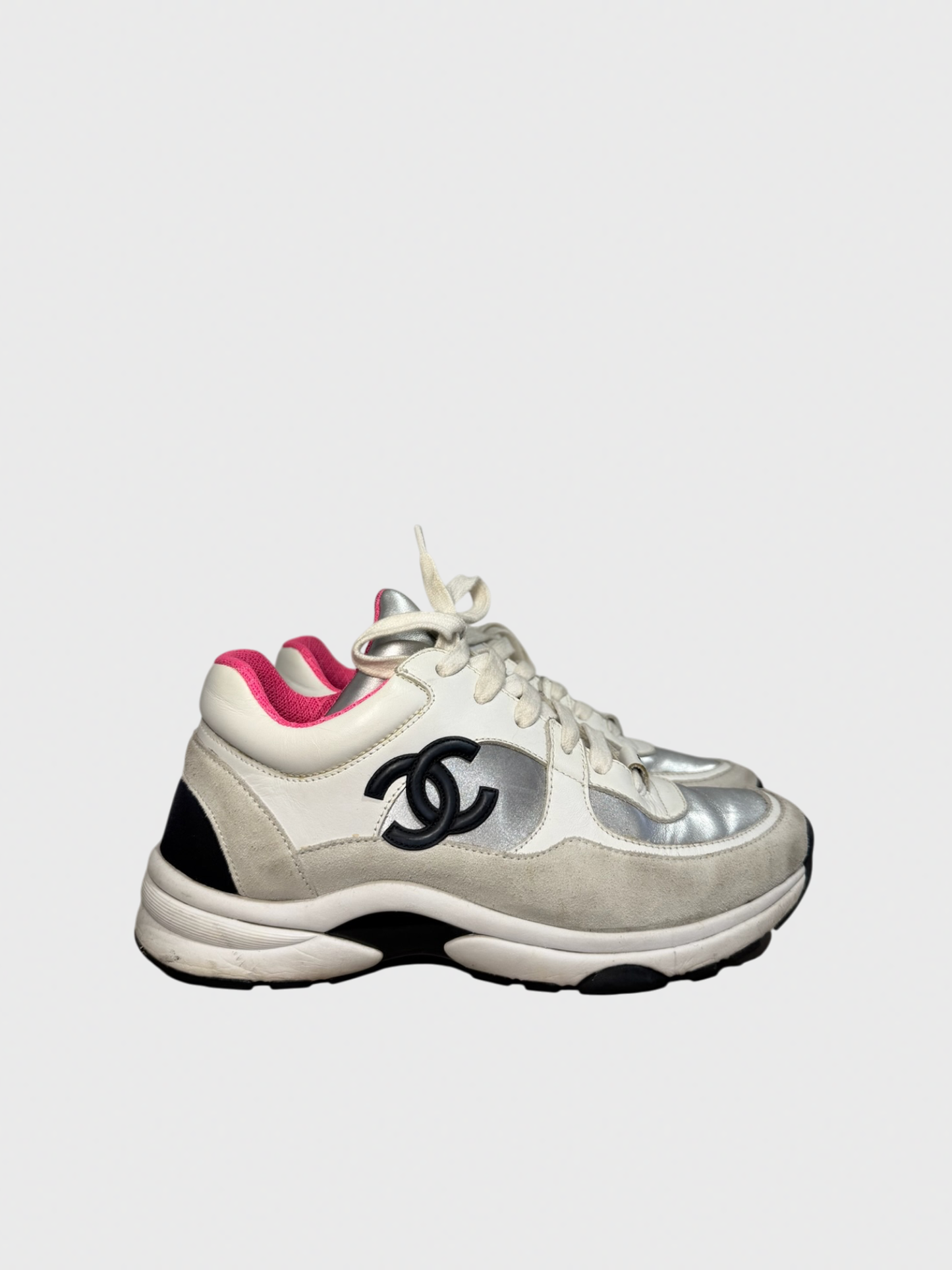 Baskets Chanel blanches T.35