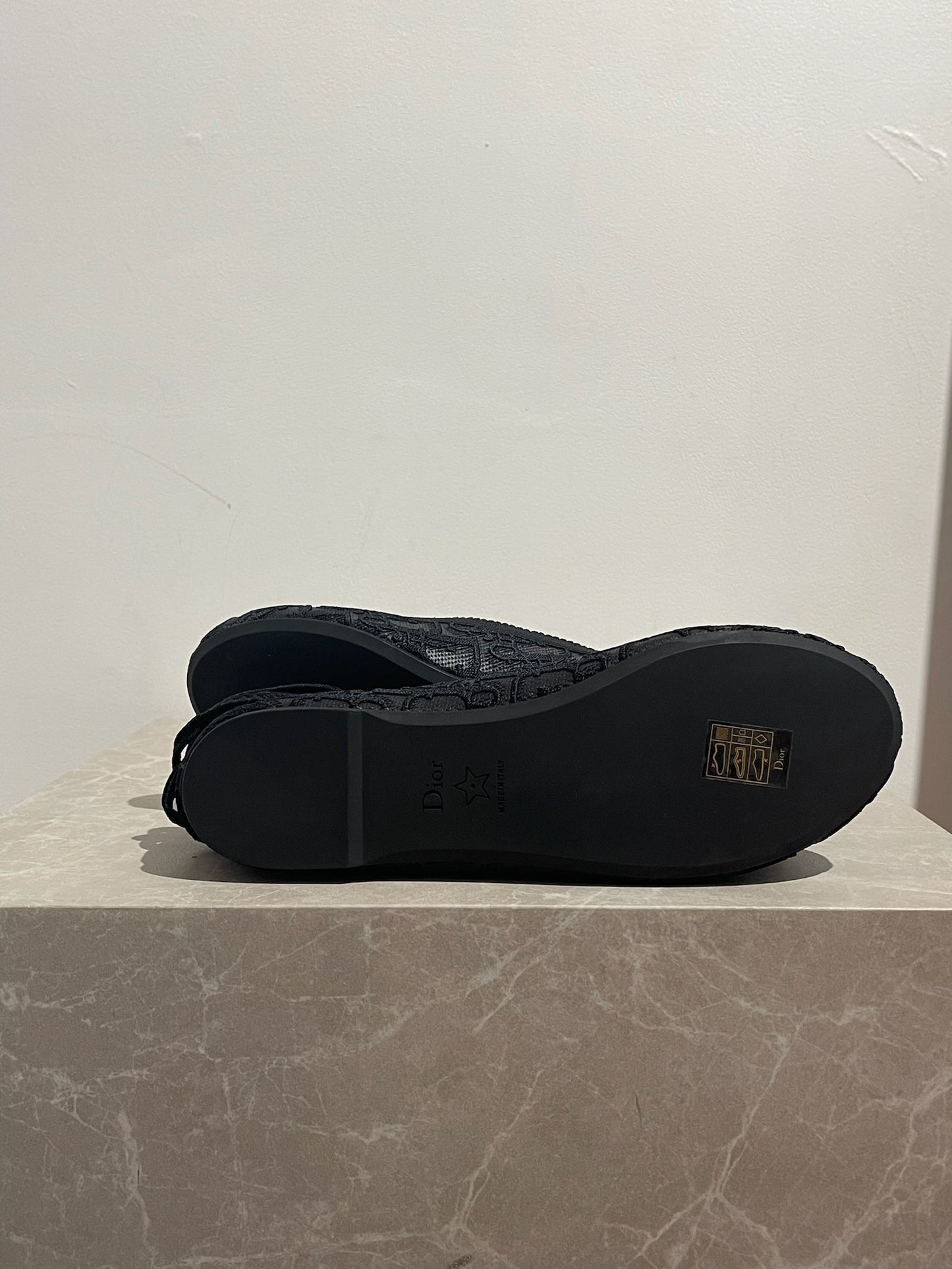 Ballerines Dior noires T.38 NEUVES