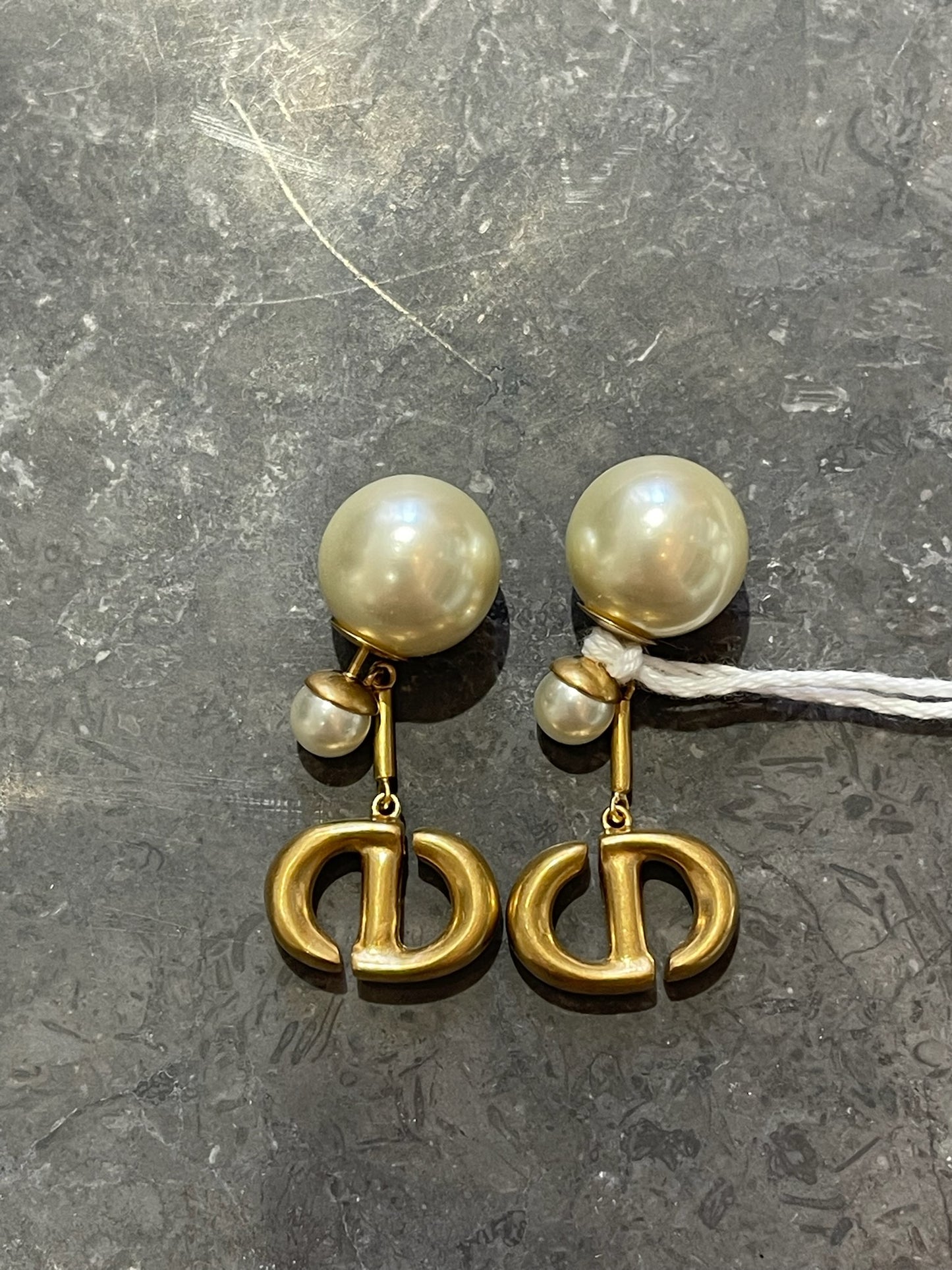 Boucles d'oreilles Dior Tribales NEUVES