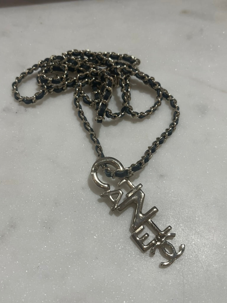 Sautoir Chanel chaine et cuir