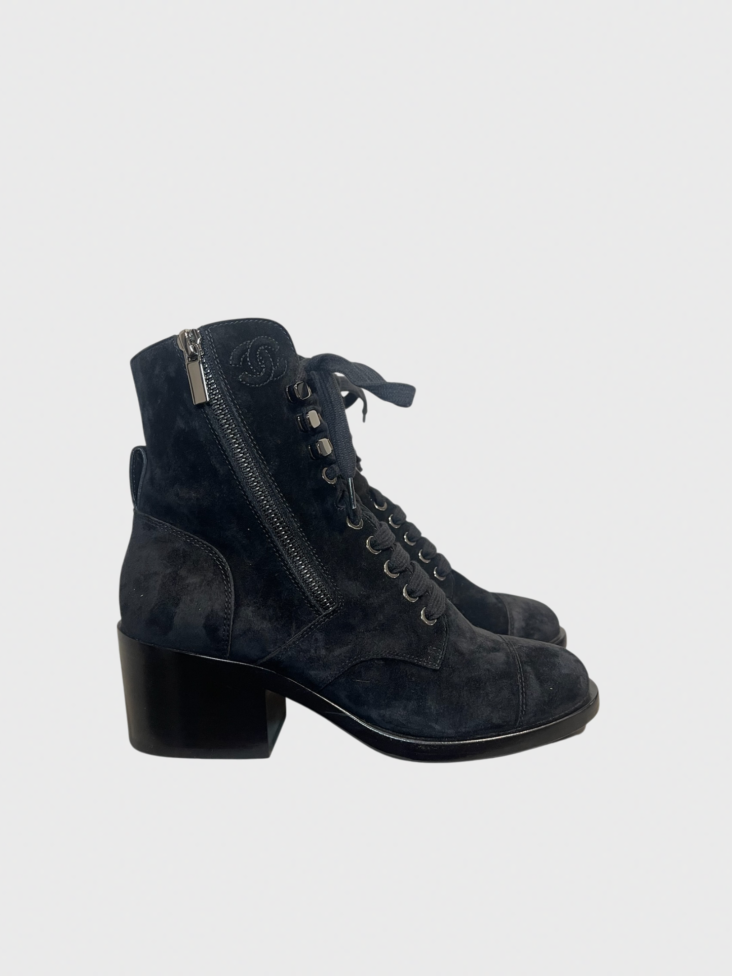 Bottines Chanel noires T.37