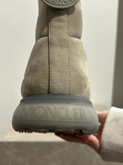 Boots Moncler T.39