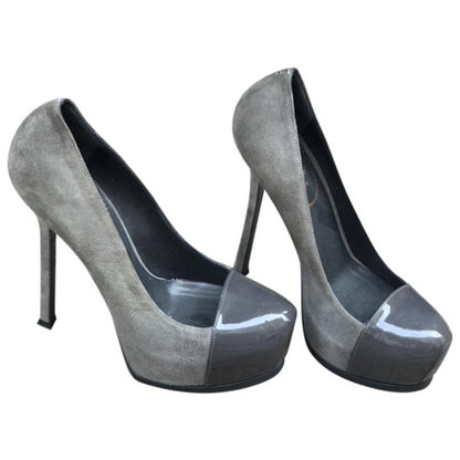 Escarpins Yves Saint Laurent gris T.38