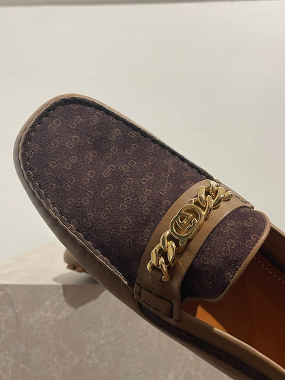 Mocassins Gucci marron T.46,5 NEUFS