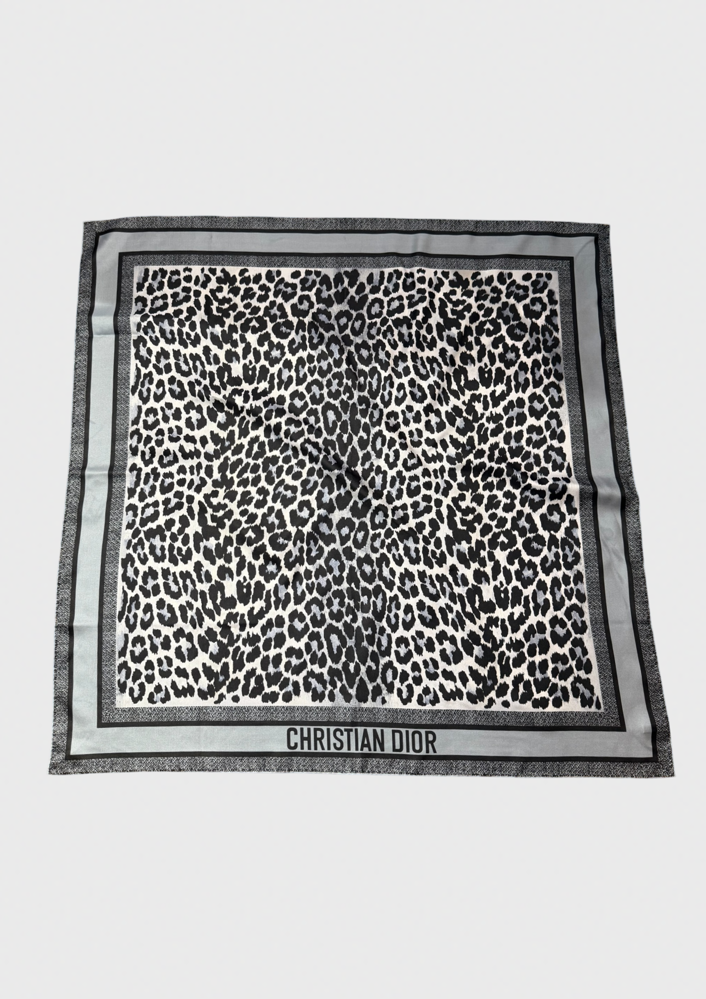Foulard Christian Dior léopard
