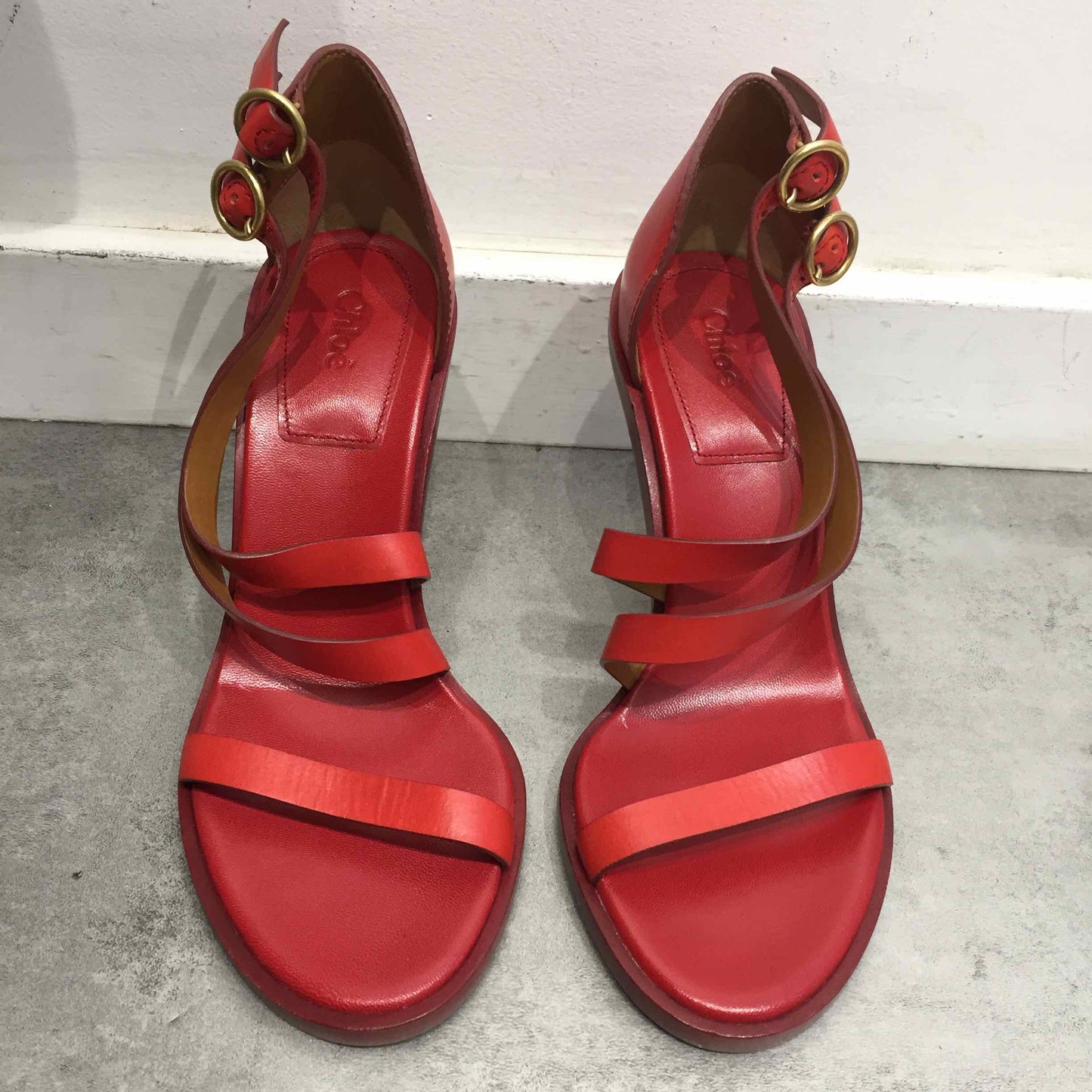 Sandales Chloé rouge T.38,5 NEUVES