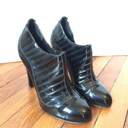 Boots Chanel Noires T.37,5