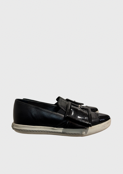 Mocassins Miu Miu noires T.36