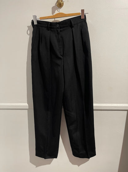 Pantalon Yves Saint Laurent noir T.40