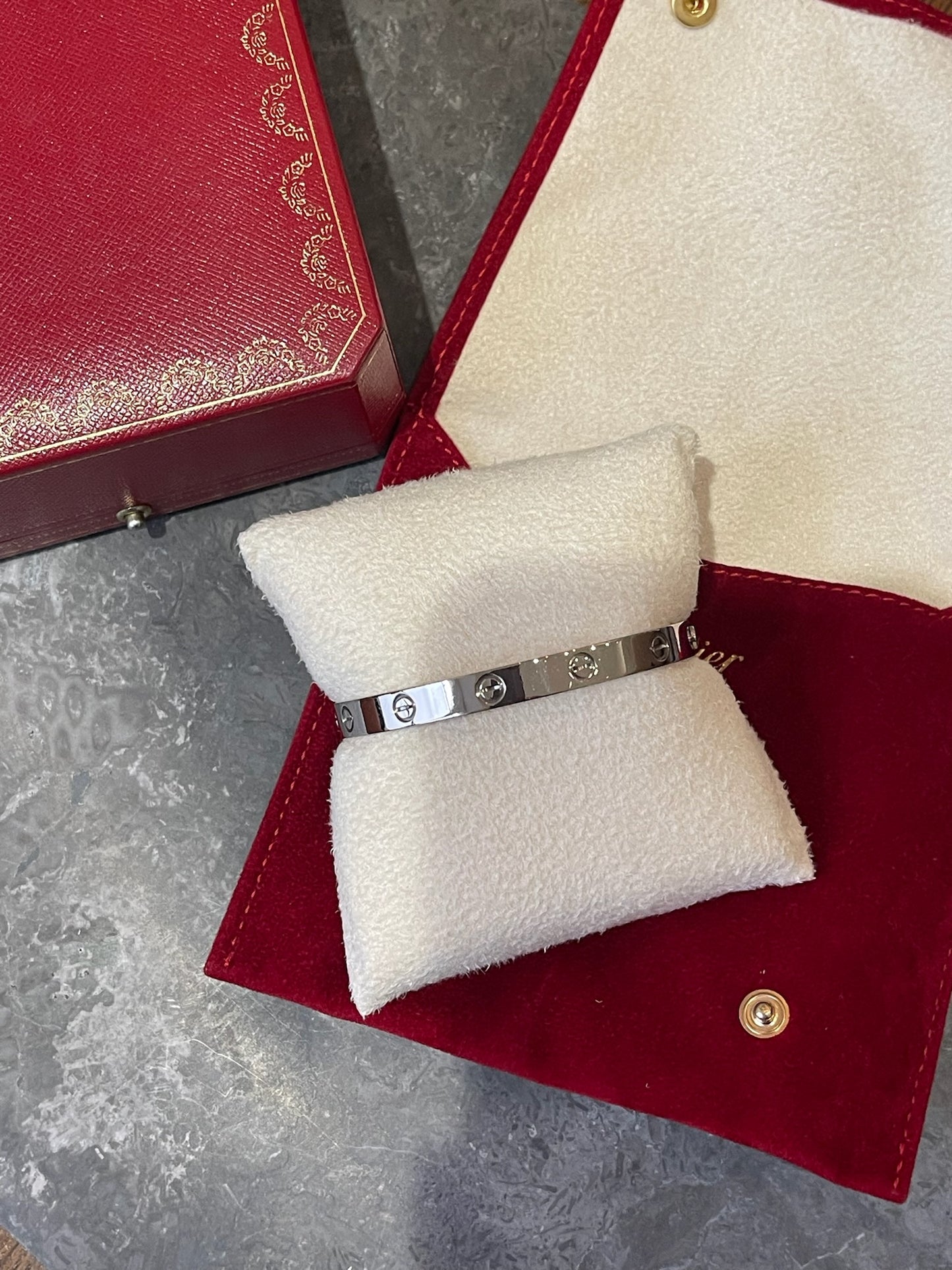 Bracelet Cartier Love T.19