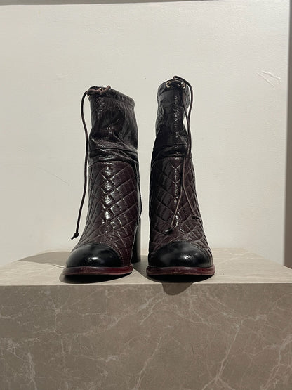 Bottines Chanel bordeaux T.36