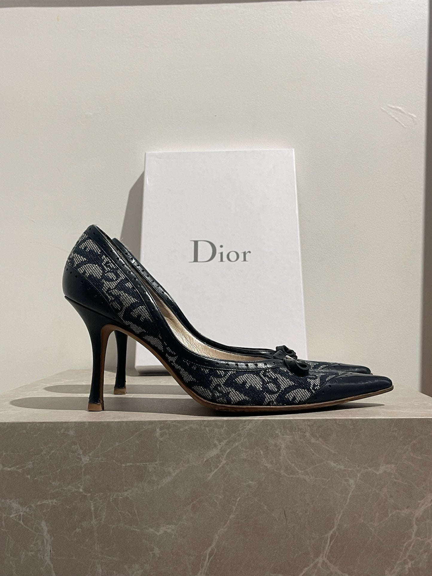 Escarpins Dior bleus T.38,5