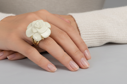 Bague Chanel Camélia
