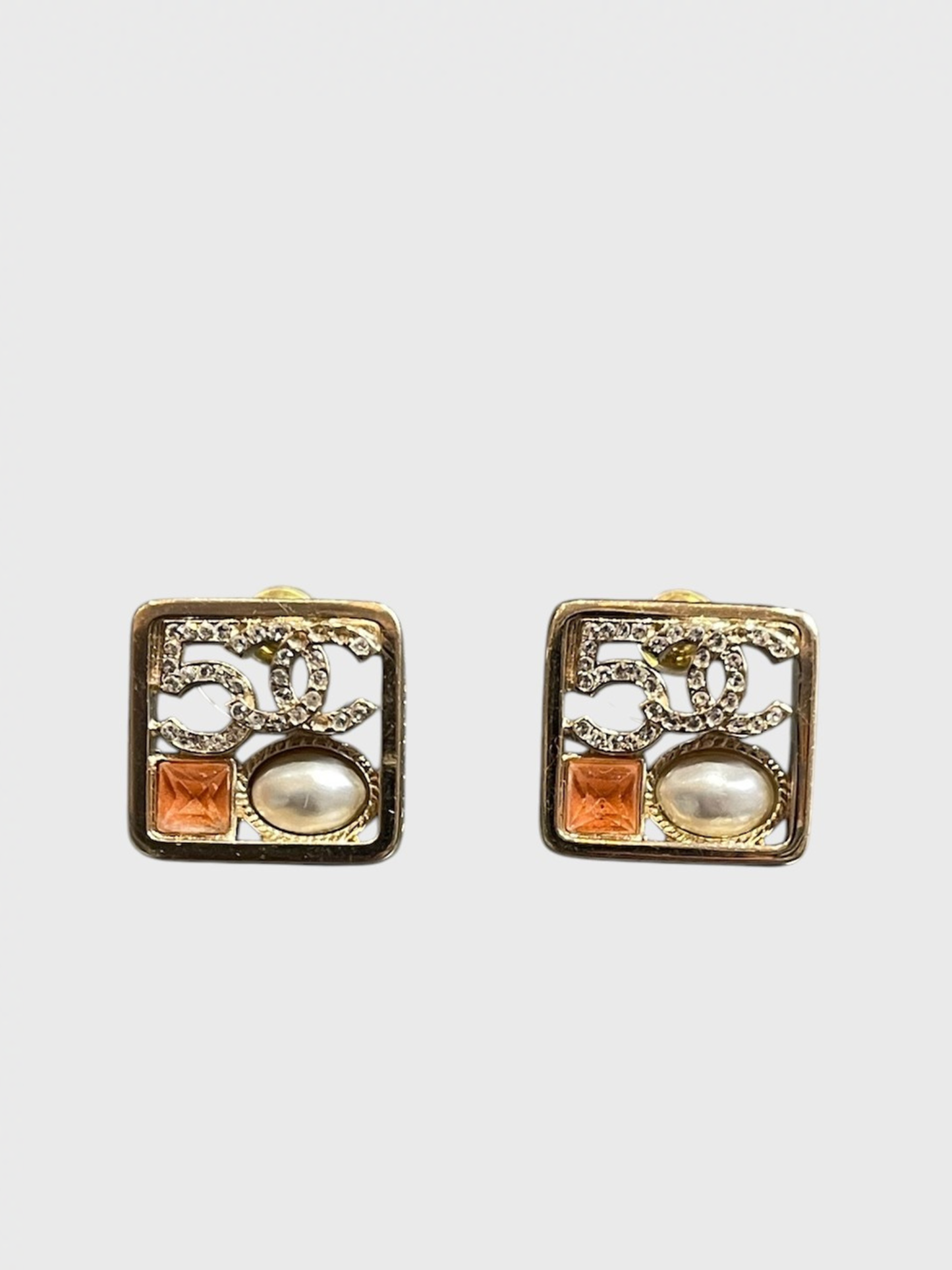 Boucles d'oreilles Chanel 5