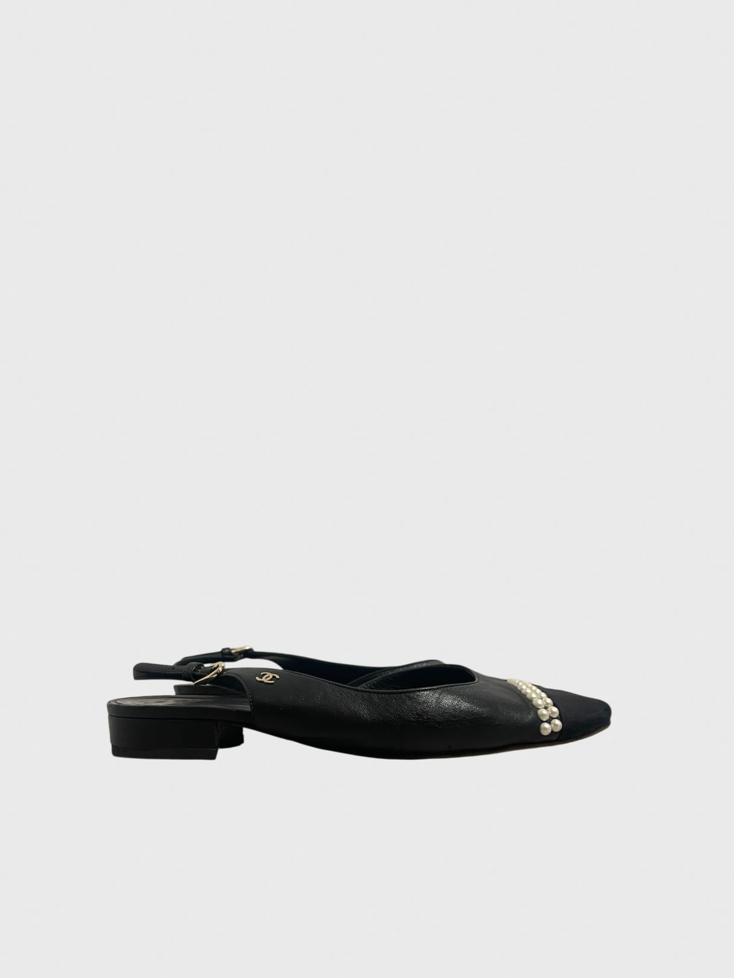 Slingback Chanel noires T.39