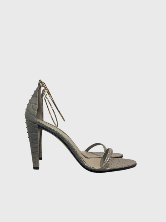 Sandales Fendi grises T.40