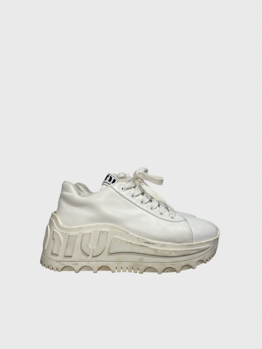 Baskets Miu Miu blanches T.36