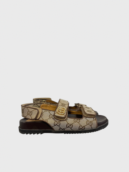 Sandales Gucci GG beige T 37