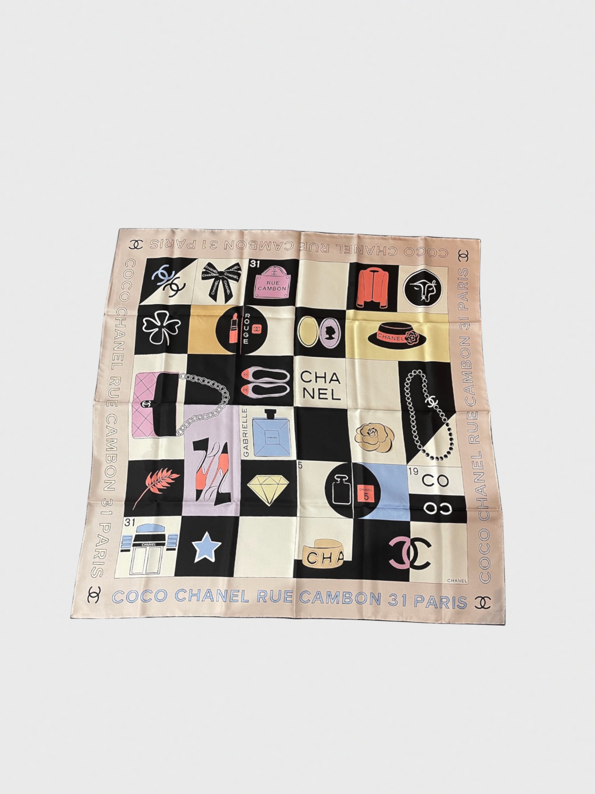 Foulard Chanel rose et noir