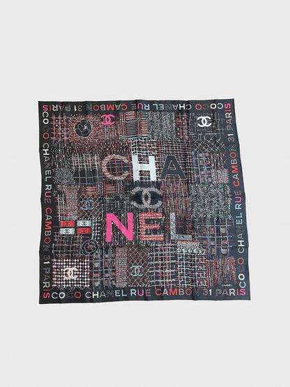 Foulard Chanel noir rouge