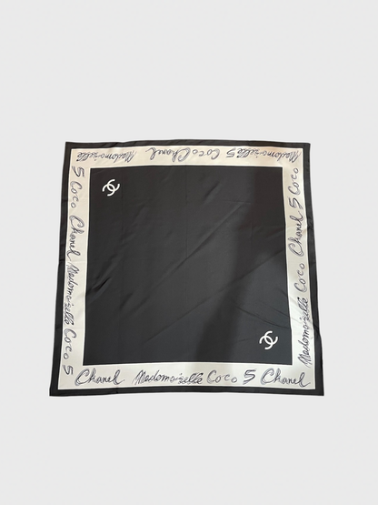 Foulard Chanel Coco 5 noir