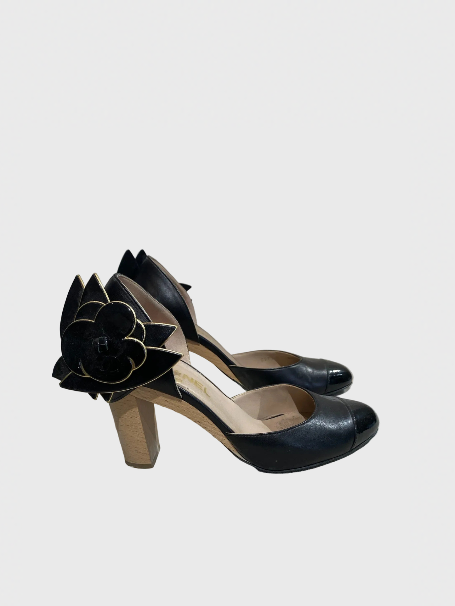 Escarpins Chanel noirs T.37,5