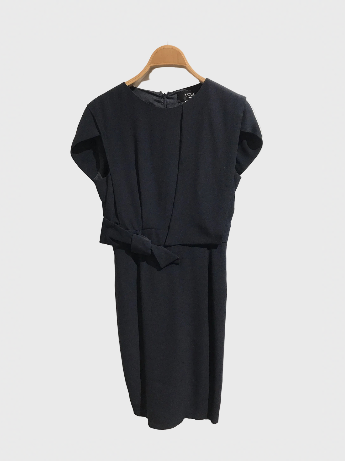 Robe Azzaro bleu marine T.40