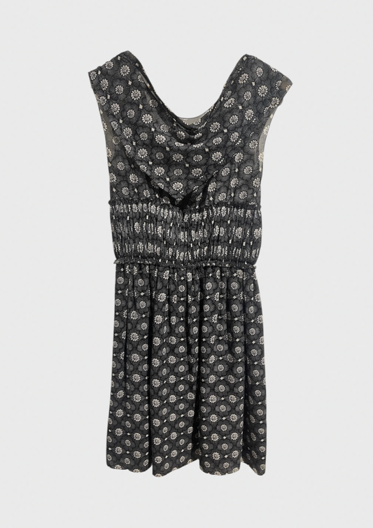 Robe Chanel noire T.40