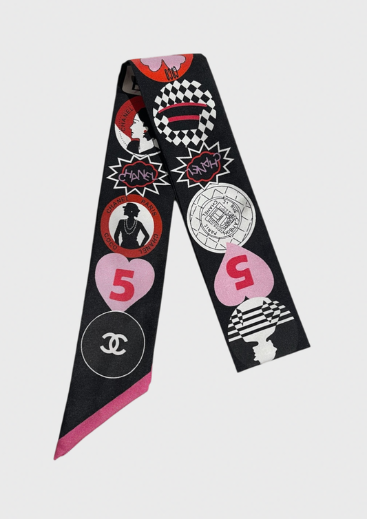 Foulard slim Chanel noir et rose