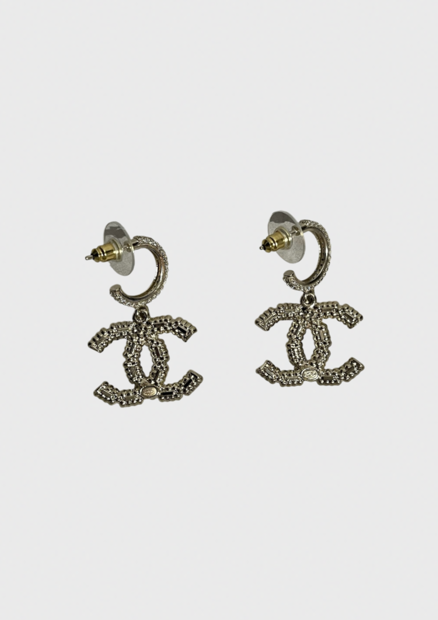 Boucles d'oreilles Chanel CC