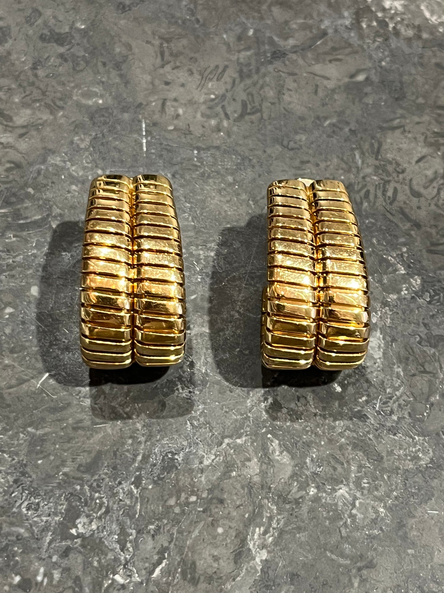 Boucles d'oreilles Bulgari Tubogas