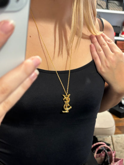 Collier Yves Saint Laurent doré