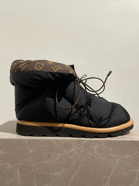 Boots Louis Vuitton Pillow Boot T.40