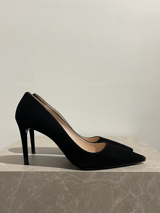 Escarpins Prada noirs T.38