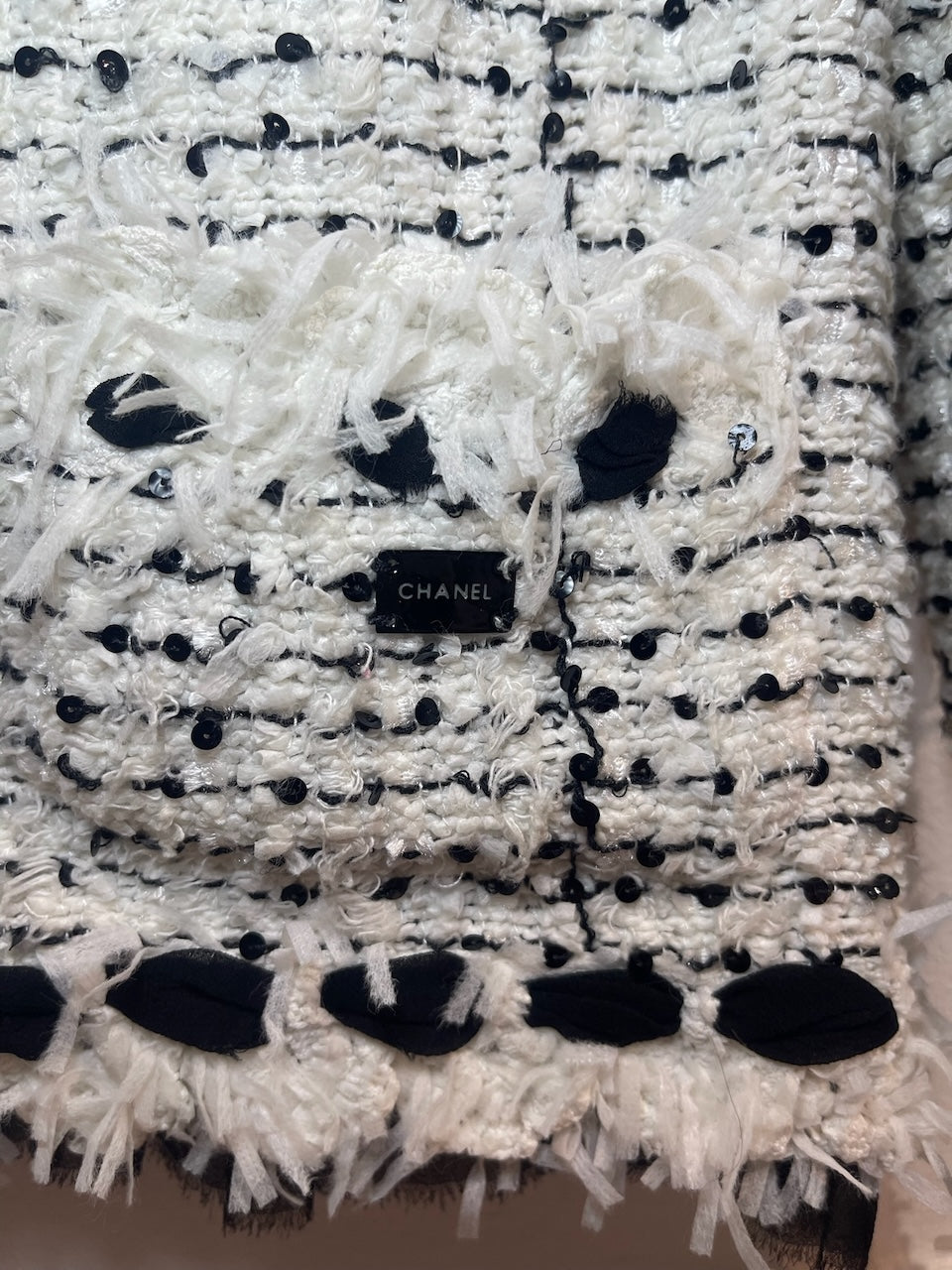 Veste Chanel blanche T.36