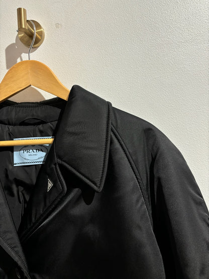 Veste Prada Re-Nylon noire T.38