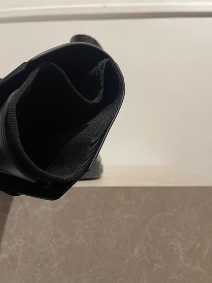 Bottes Dior noires T.42