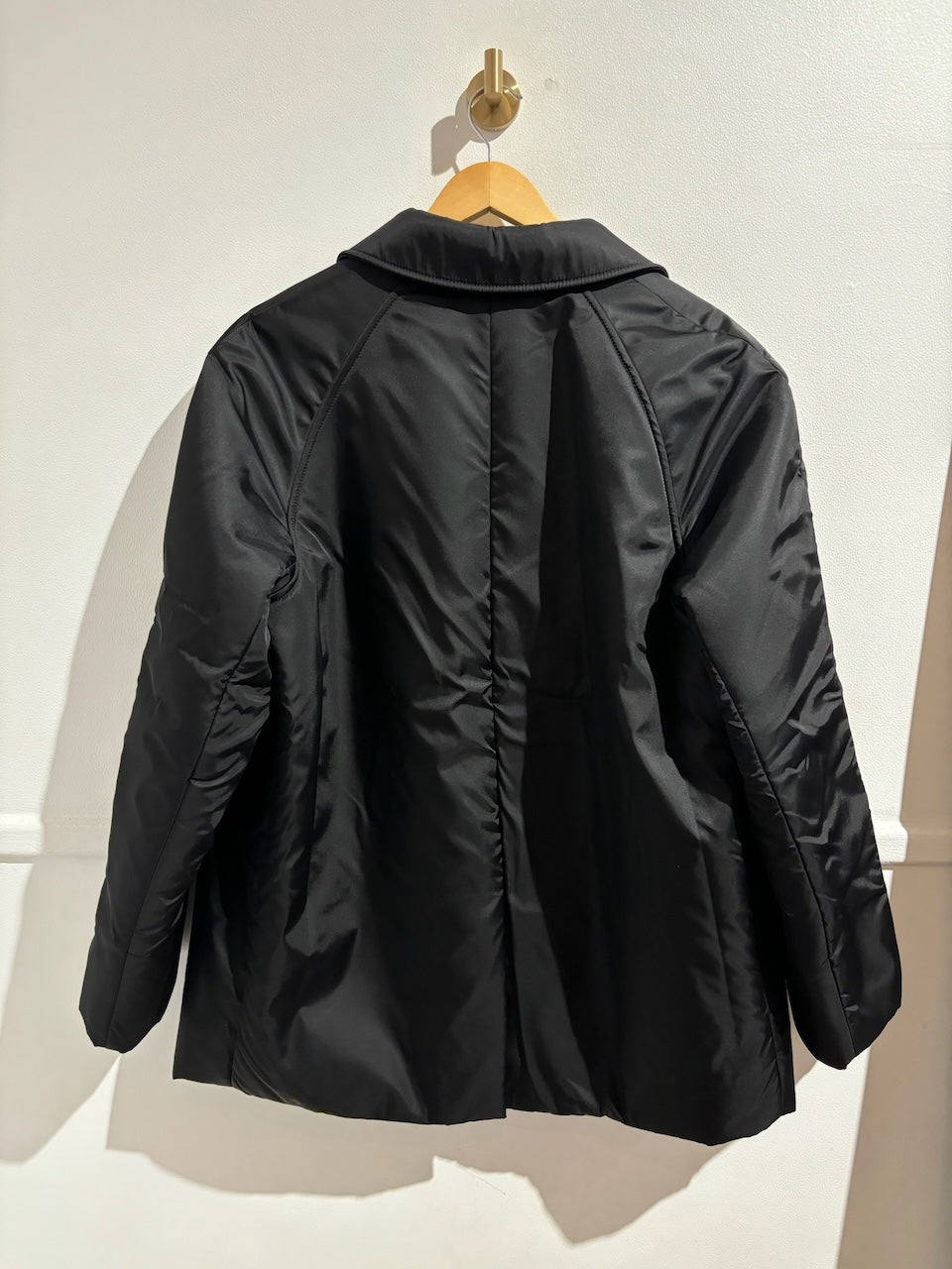 Veste Prada Re-Nylon noire T.38