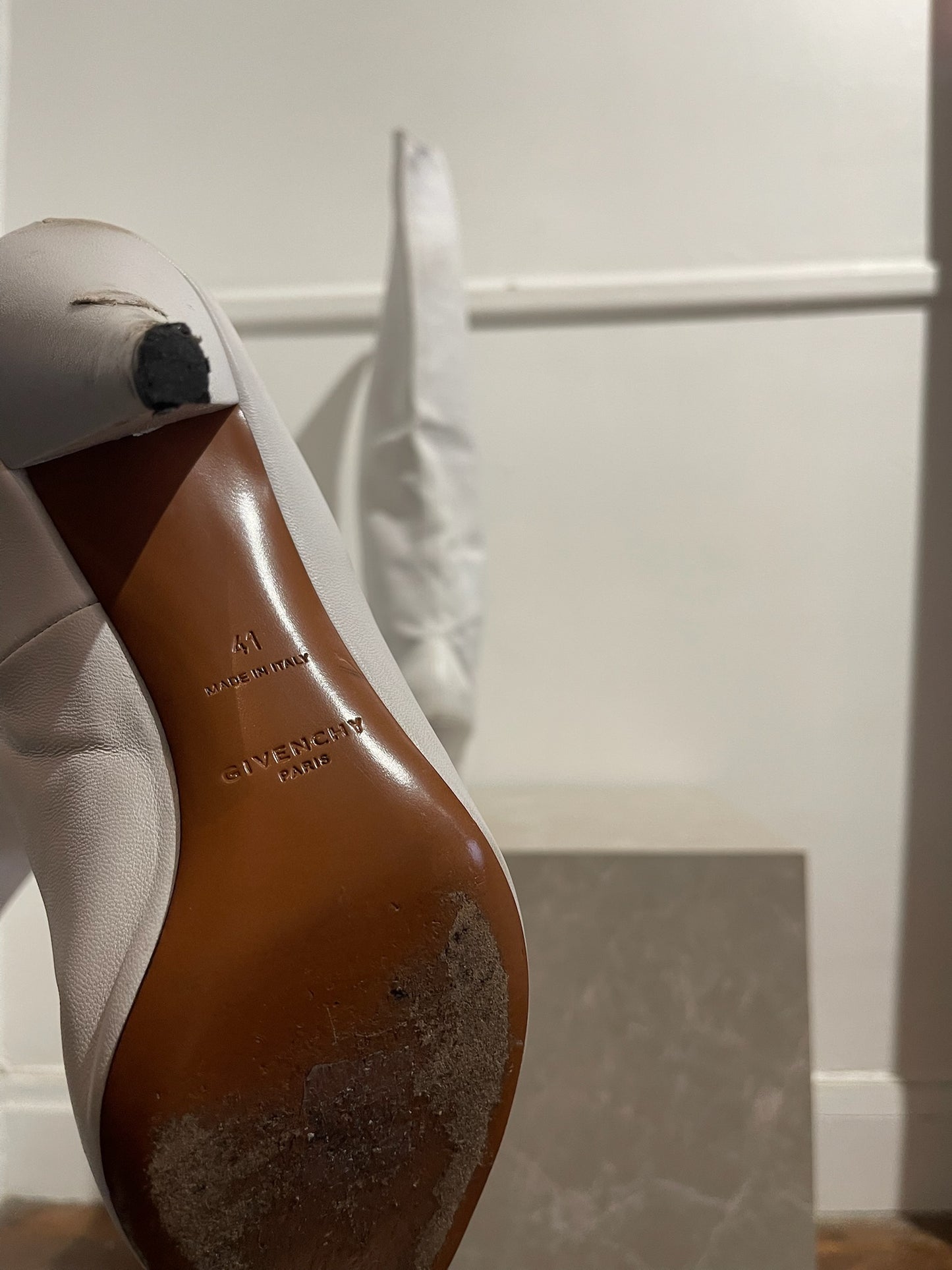 Bottes Givenchy blanche T.41