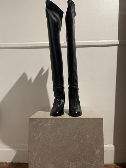 Bottes Celine noires T.37