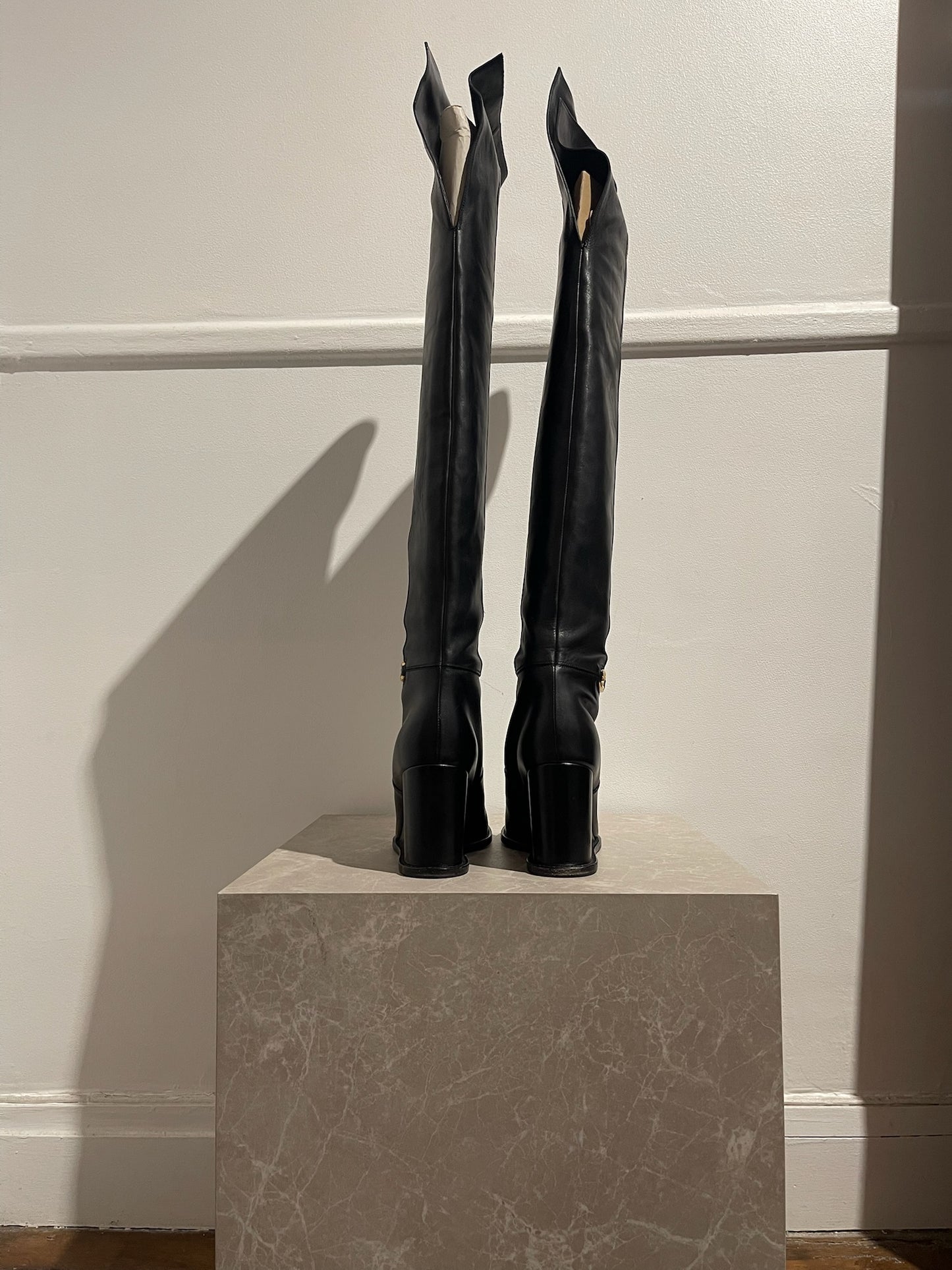 Bottes Celine noires T.37