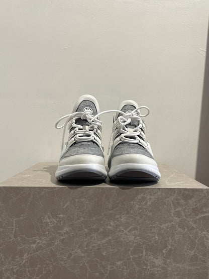 Baskets Louis Vuitton Archlight T.40