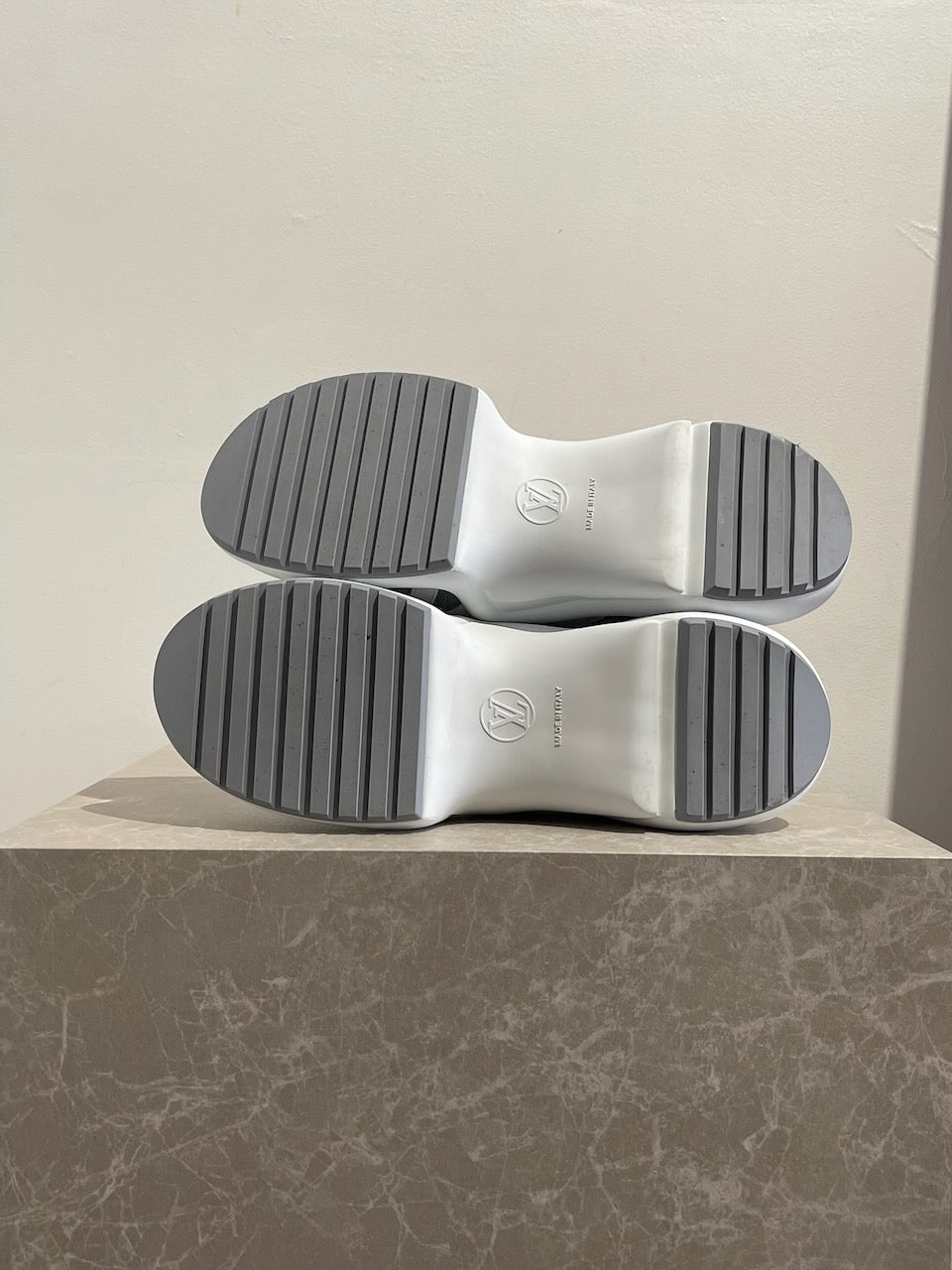 Baskets Louis Vuitton Archlight T.40