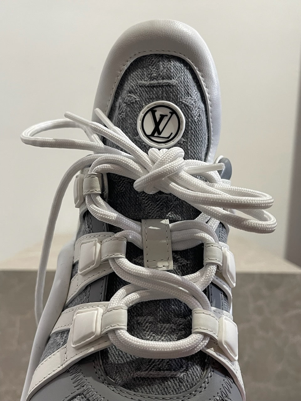 Baskets Louis Vuitton Archlight T.40
