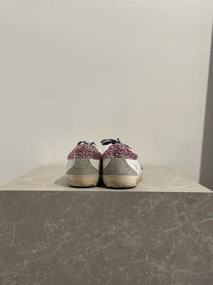Baskets Golden Goose blanches T.35